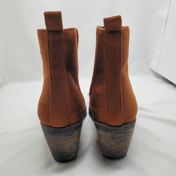1st Kiss Women's Size 7.5M Brown/Orange Pull On Suede Ankle Booties Elastic Side - Picture 5 of 11